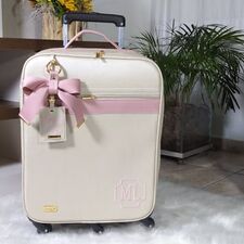 Ótima Opção Mala Maternidade Bege e Rosê com Rodinhas